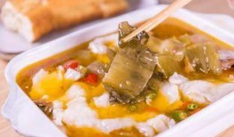 最新吃酸菜鱼爆料图片,网红图片揭秘独特烹饪技巧！”